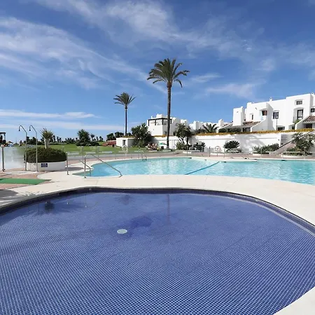 Modern House Only A 3 Minute Walk To The Beach. *
